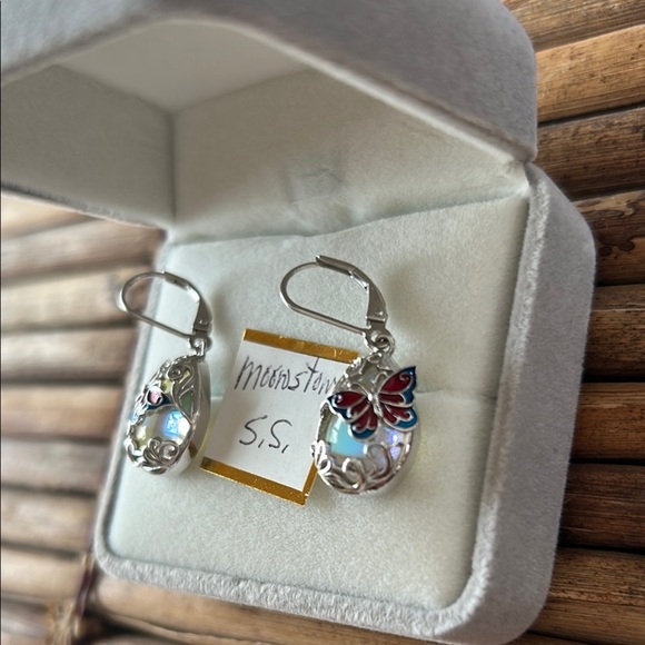 Moon stone Silver and Red Butterfly Earrings - Picture 2 of 3
